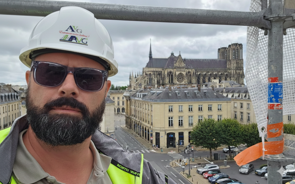 image portrait Brieuc AVG chantier cathédrale Reims